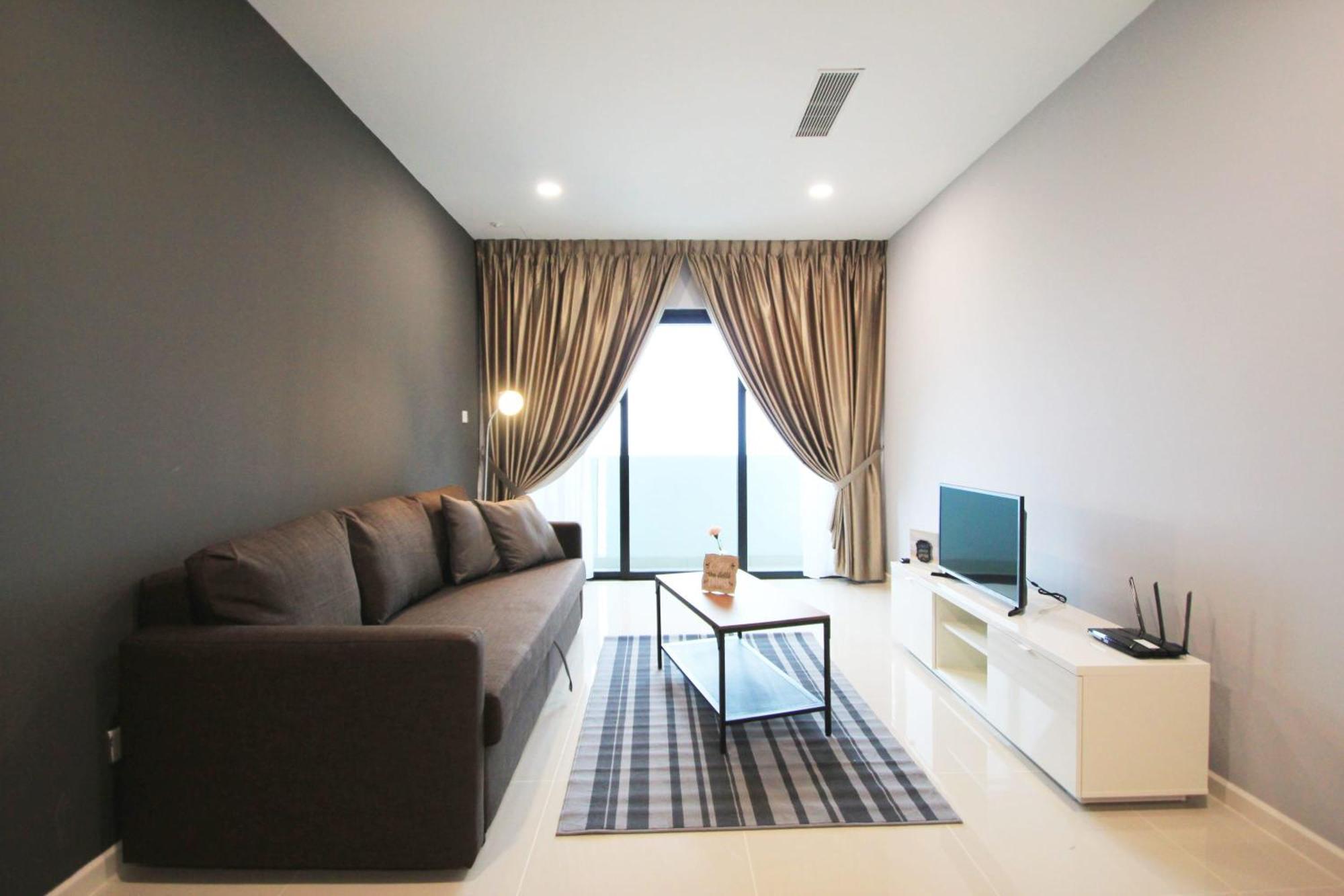 High Floor Suasana 5 In Jb With Wifi *