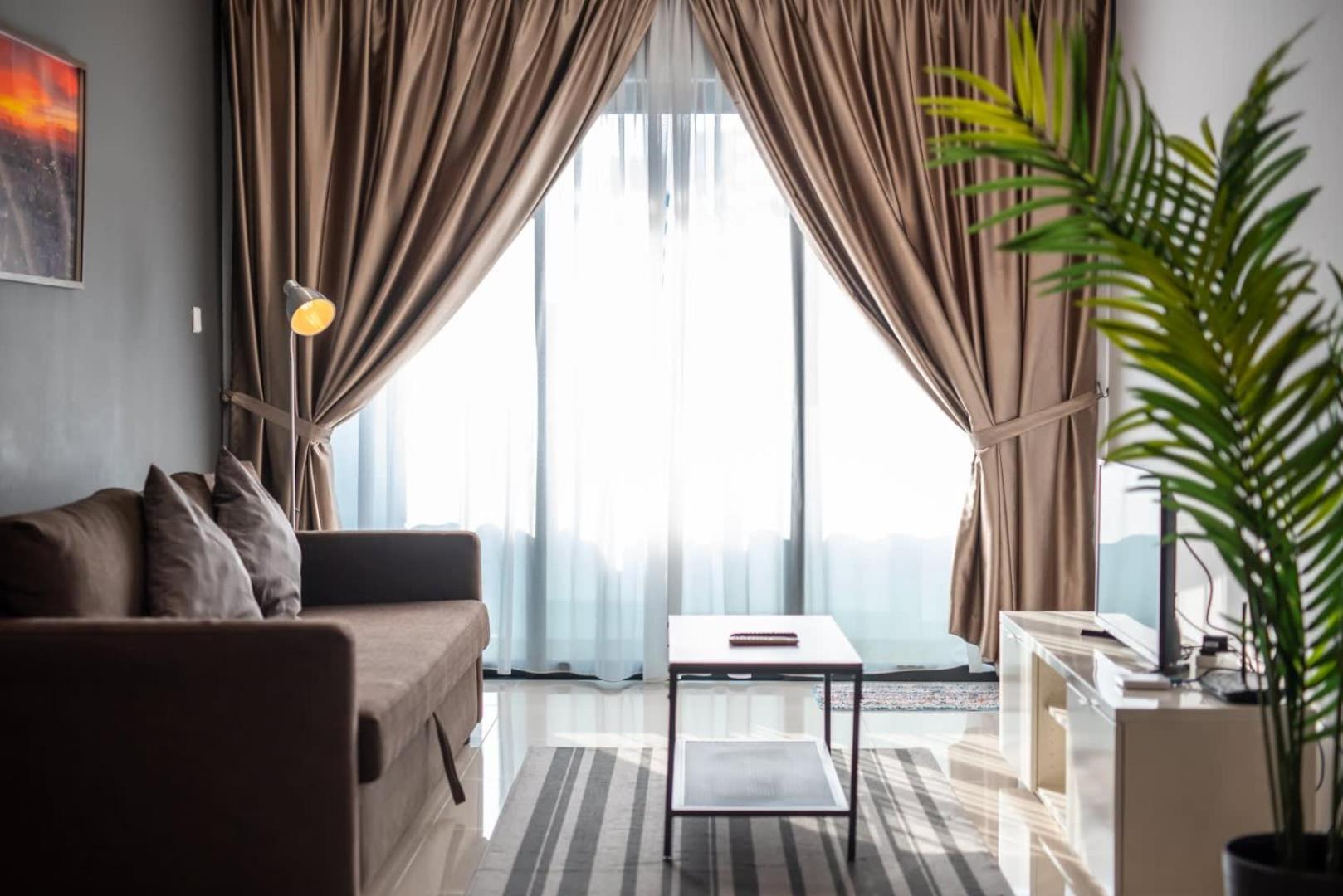 High Floor Suasana 5 In Jb With Wifi Apartment *